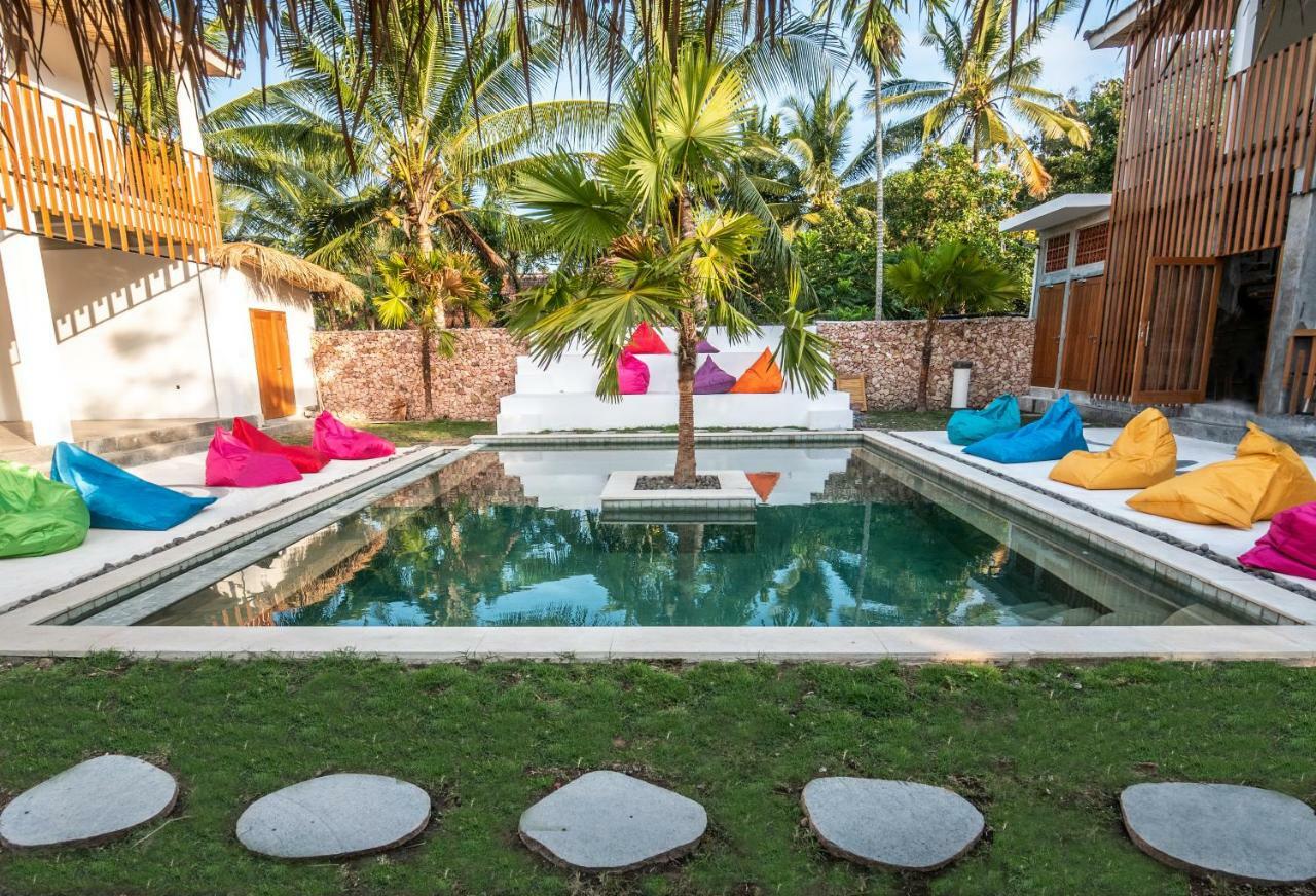 Kaniu Capsule Hostel Kuta  Buitenkant foto
