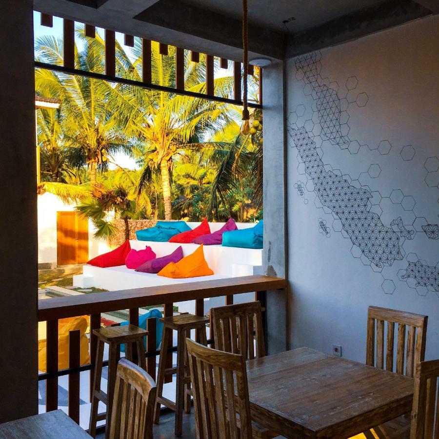 Kaniu Capsule Hostel Kuta  Buitenkant foto